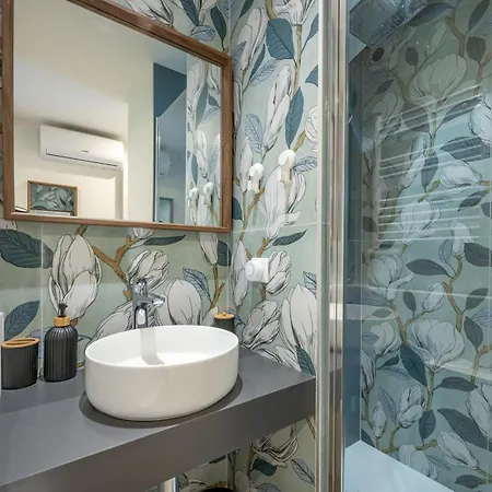 Apartment - T3 Neuf - 2 - 2 Salles D'eau, Clim, Plages Et Centre A Pied Cannes